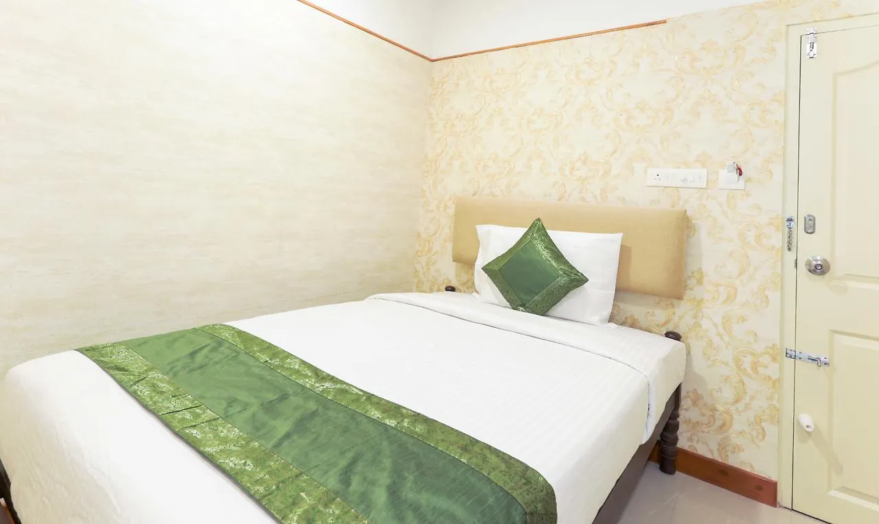 Heaven Gardens Hotel Kochi
