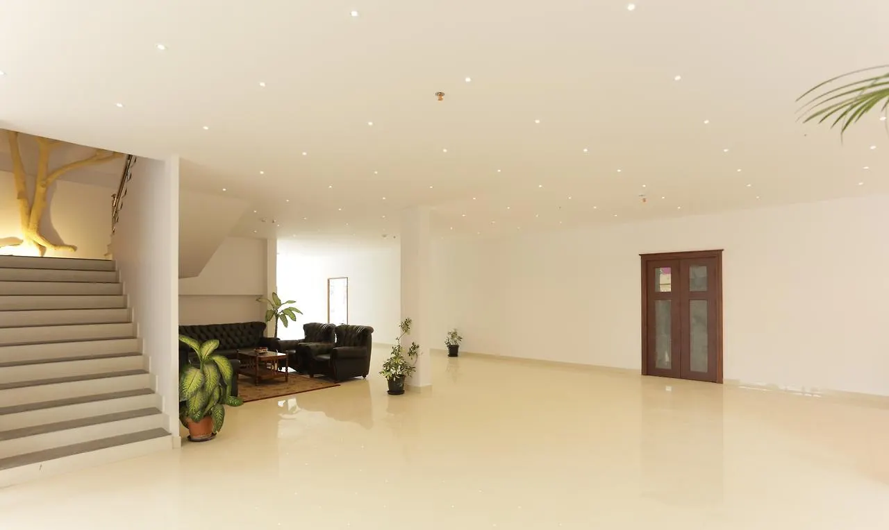 Heaven Gardens Hotel Kochi