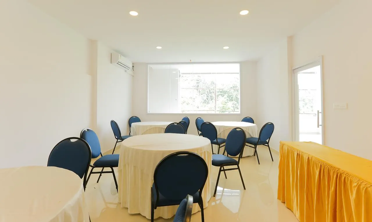 Heaven Gardens Hotel Kochi