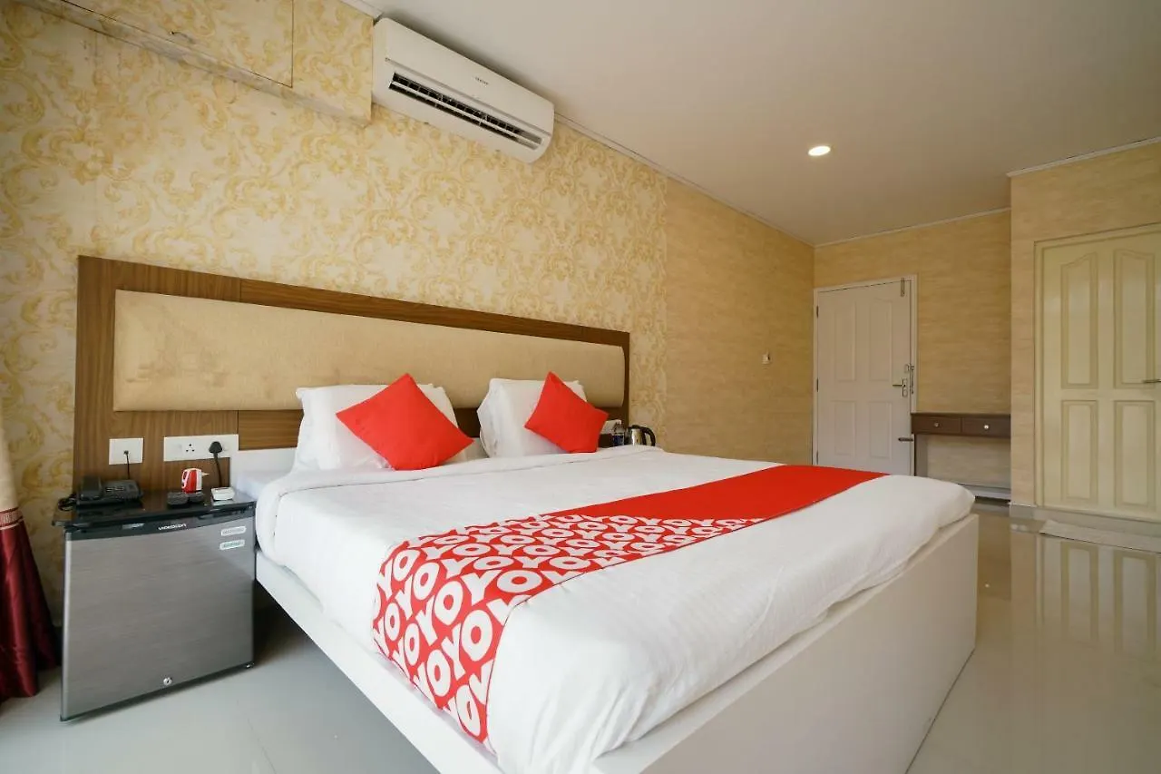 Heaven Gardens Hotel Kochi